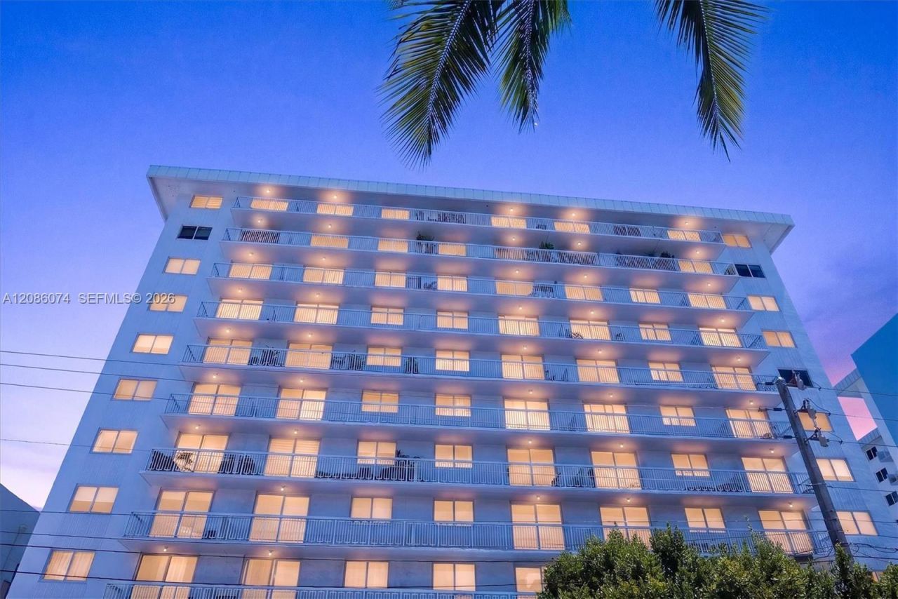 401 Ocean Dr, Unit 518, Miami Beach, FL 33139 Photo