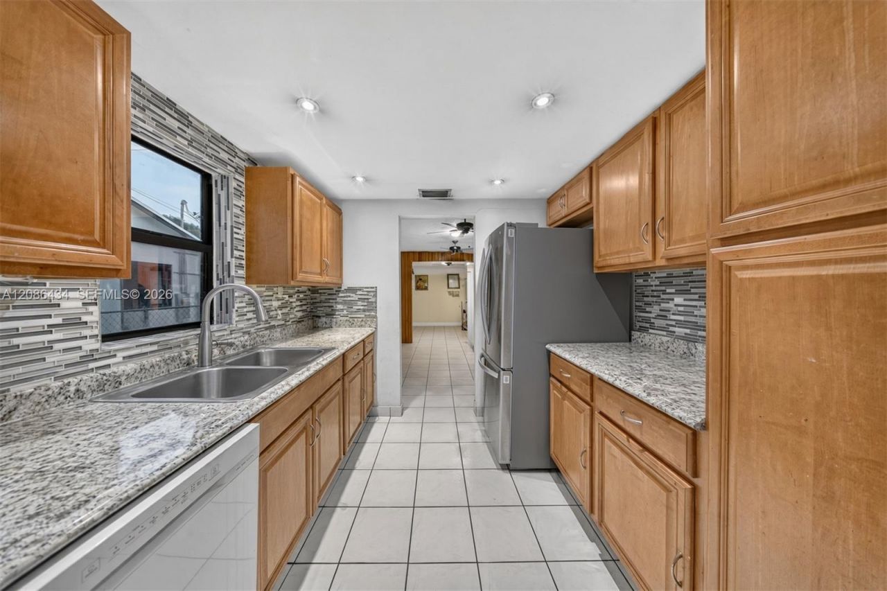 3036 NW 13th Ave, Miami, FL 33142 Photo