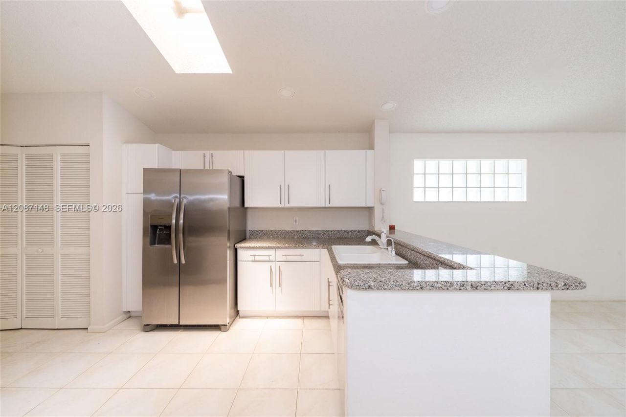 9706 Harbour Lake Cir, Boynton Beach, FL 33437 Photo
