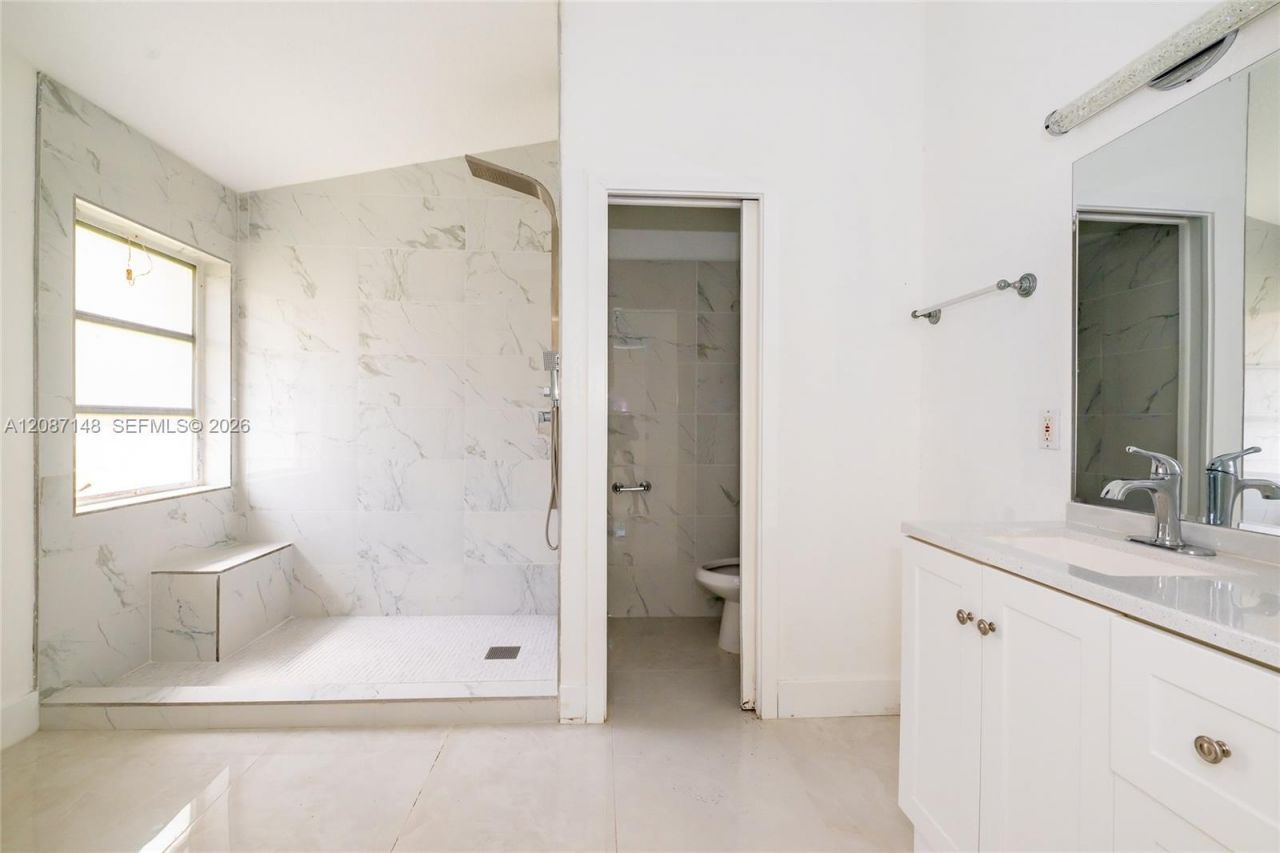 9706 Harbour Lake Cir, Boynton Beach, FL 33437 Photo