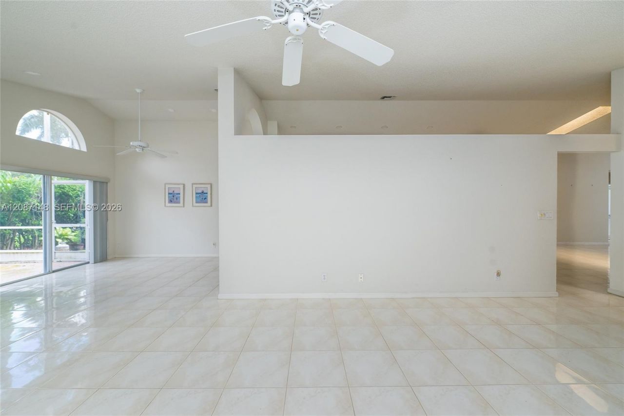 9706 Harbour Lake Cir, Boynton Beach, FL 33437 Photo