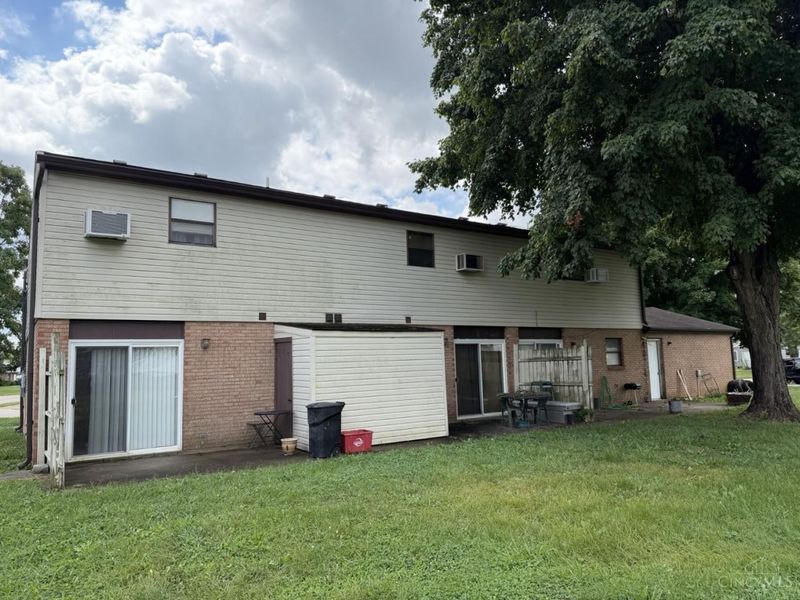 301 Sal Boulevard, Trenton, OH 45067 Photo 2