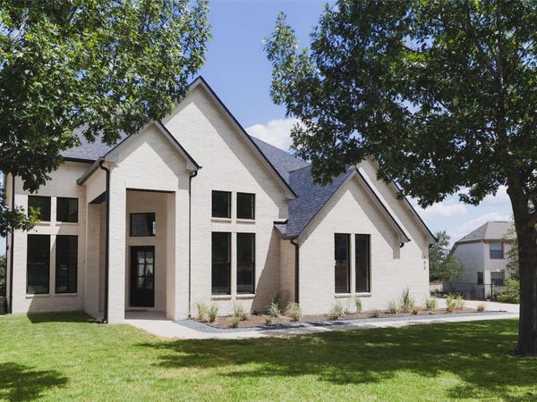 104 Whitley DR, Austin, TX 78738