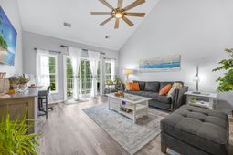 5882 Longwood Dr. photo 4