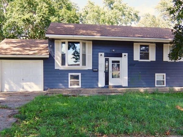 8302 E 93RD Terrace, Kansas City, MO 64138