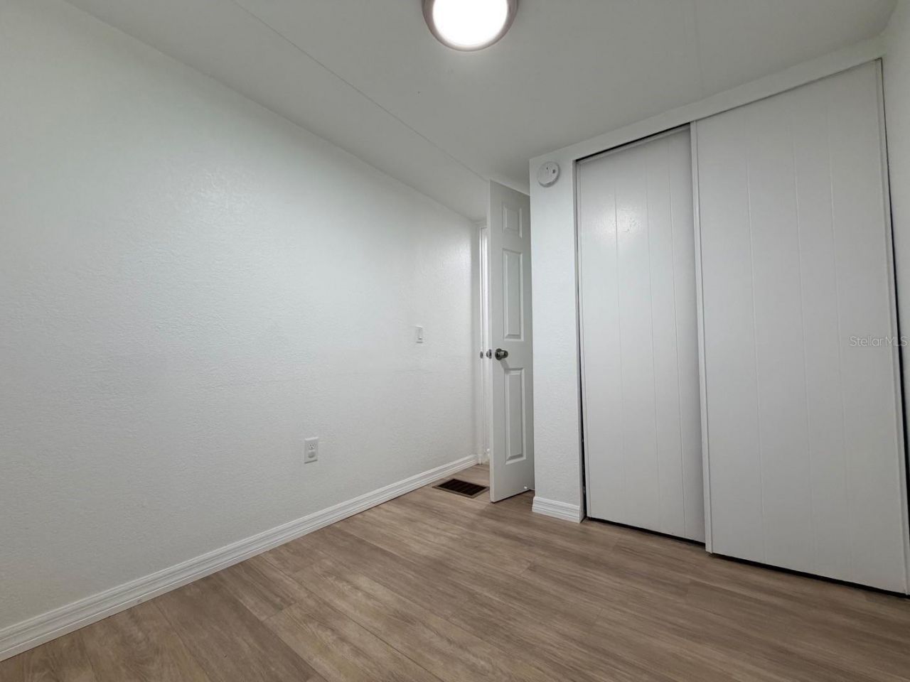 6811 Rochelle Avenue, Unit 7, New Port Richey, FL 34655 Photo