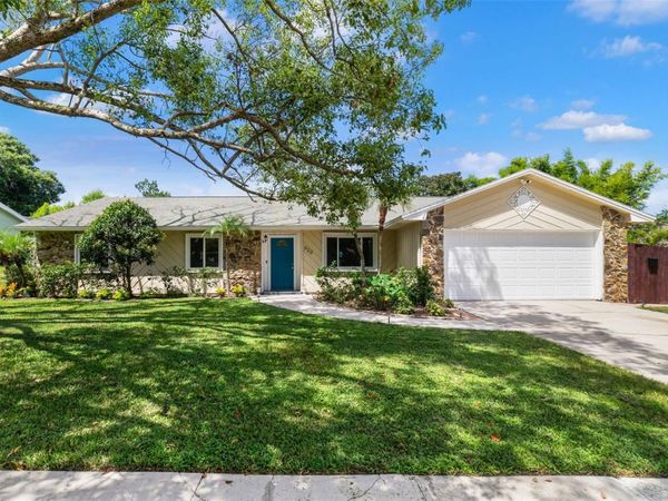 620 ARVERN DRIVE, ALTAMONTE SPRINGS, FL 32701