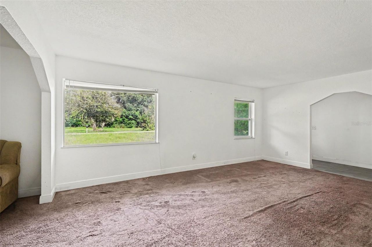 624 N Duss Street, New Smyrna Beach, FL 32168 Photo
