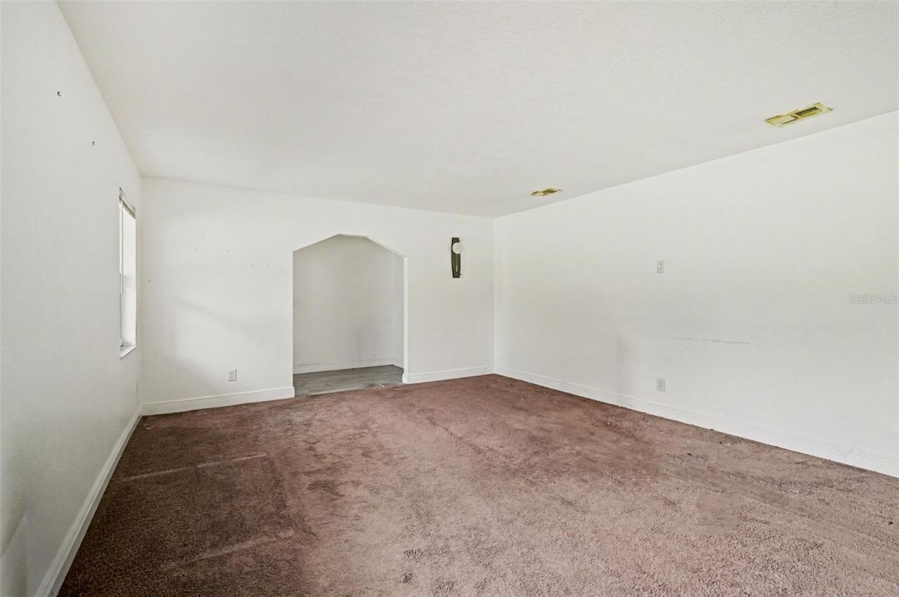 624 N Duss Street, New Smyrna Beach, FL 32168 Photo