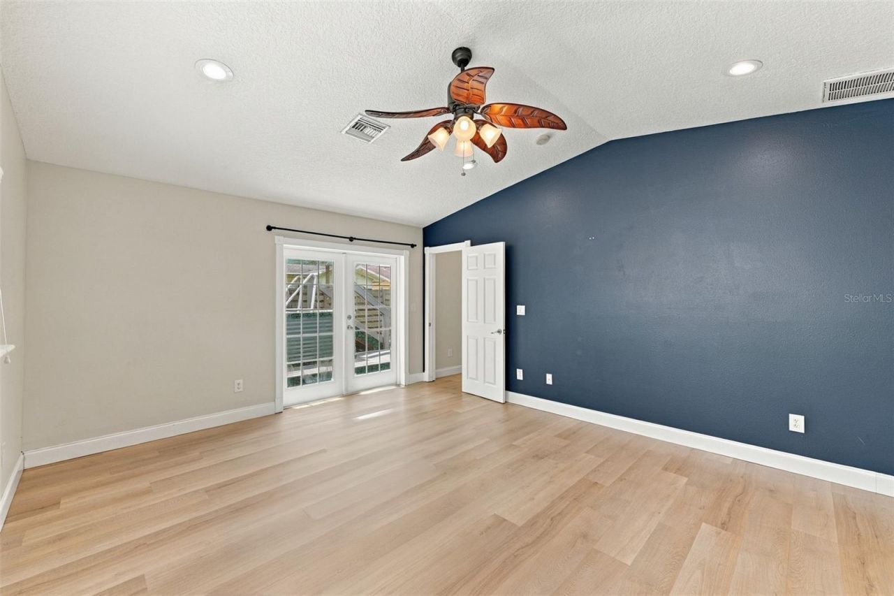 11084 102nd Terrace, Seminole, FL 33778 Photo