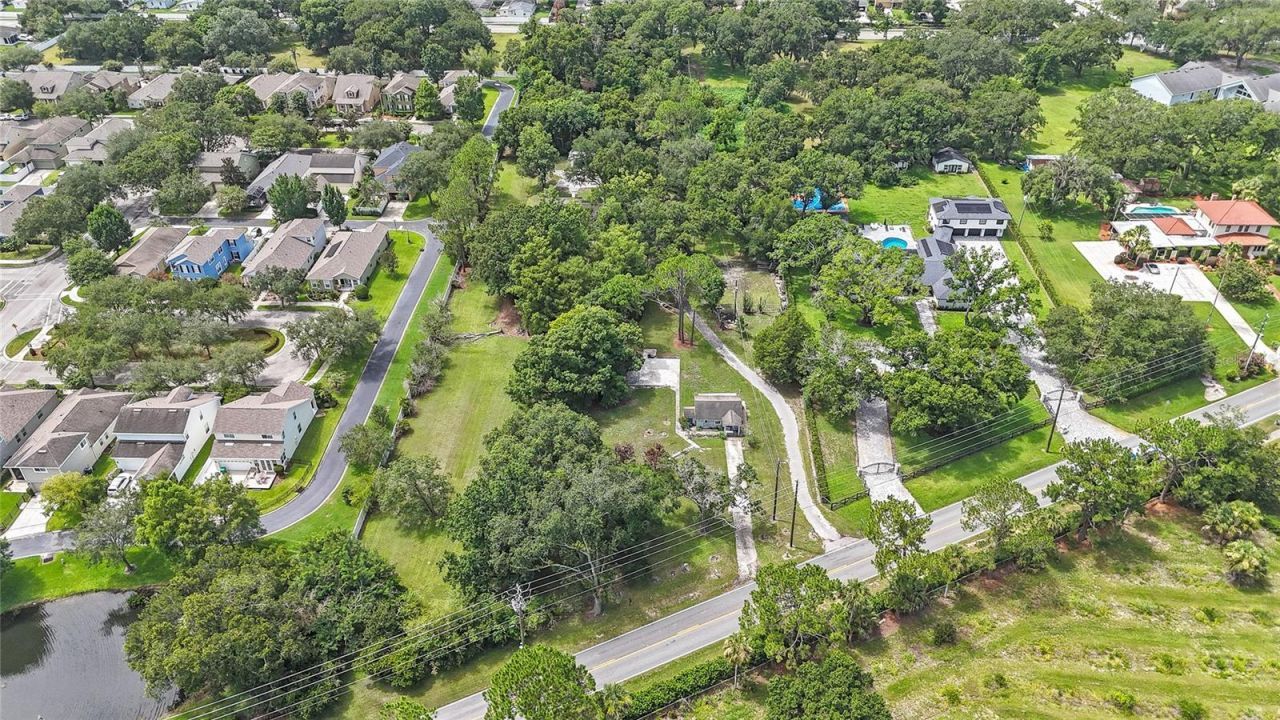 880 W Plant Street, Winter Garden, FL 34787 Photo