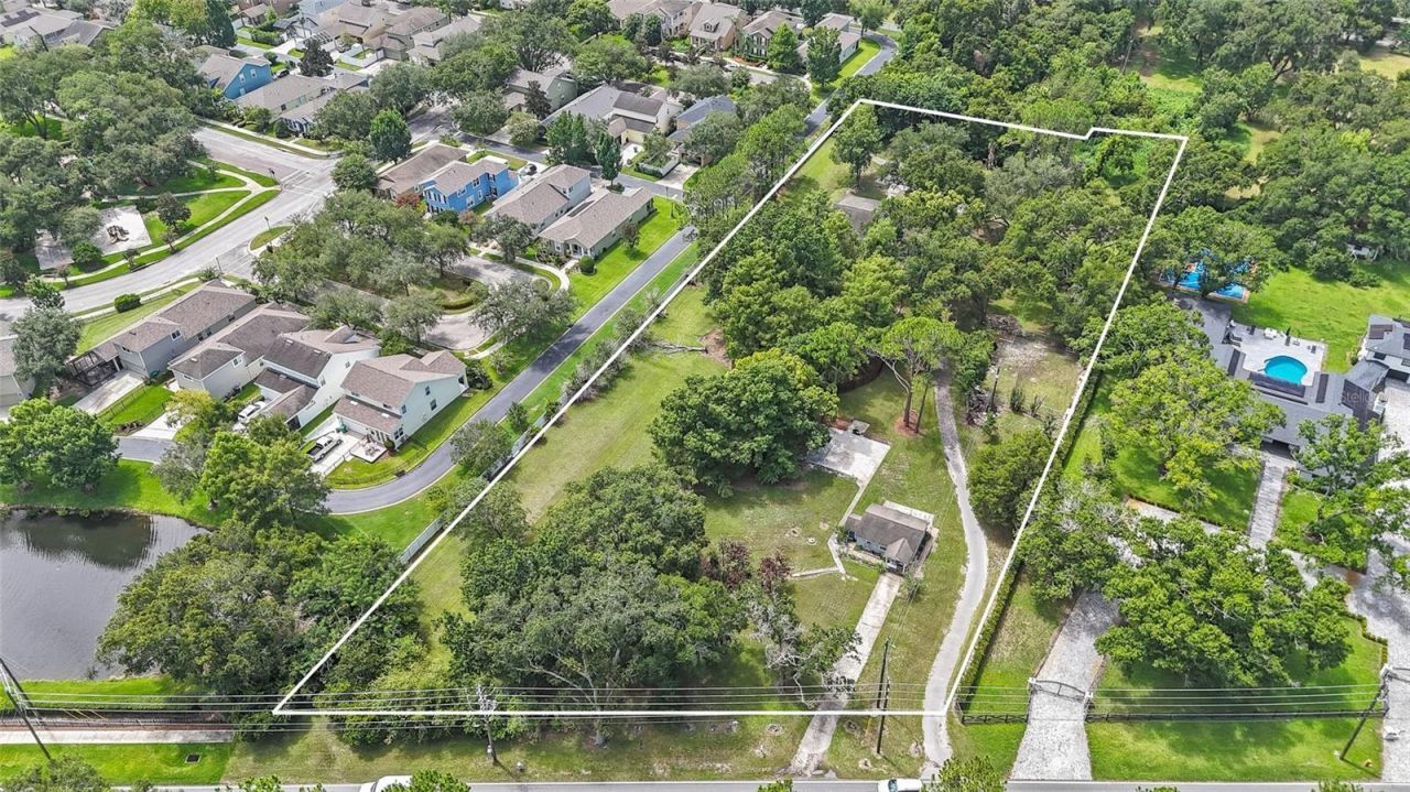 880 W Plant Street, Winter Garden, FL 34787 Photo