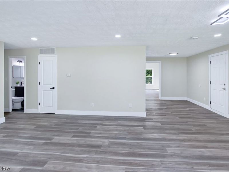 6242 Oxford Court, Bedford Heights, OH 44146 Photo 18