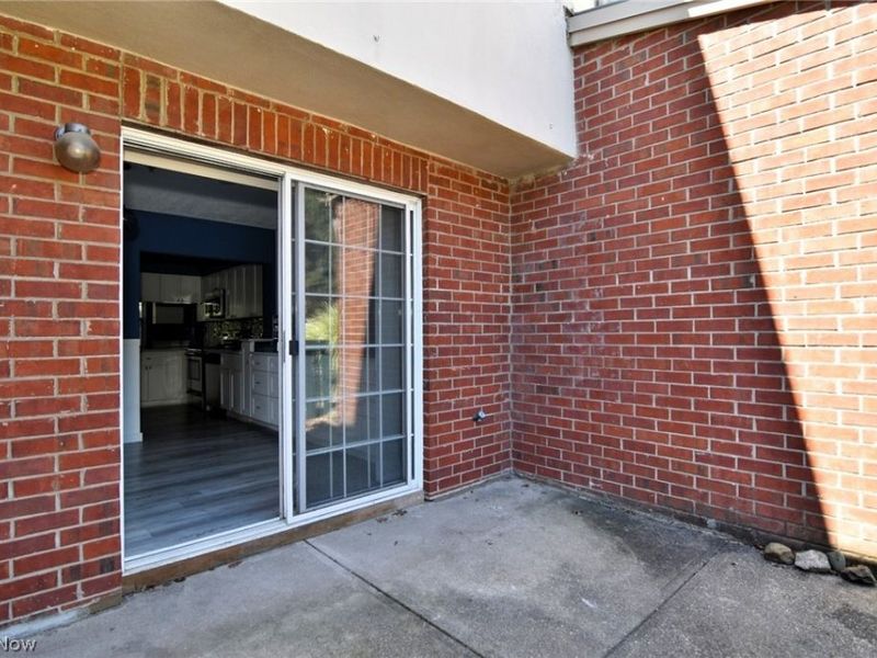 200 Fox Hollow Drive, Unit 100, Mayfield Heights, OH 44124 Photo 23