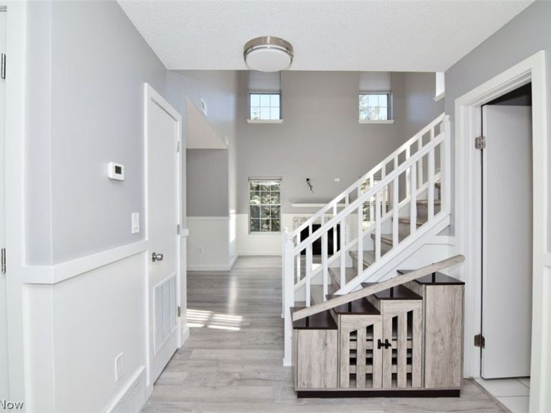 200 Fox Hollow Drive, Unit 100, Mayfield Heights, OH 44124 Photo 5