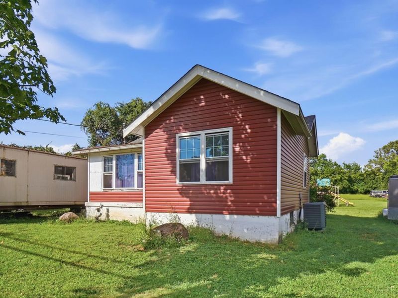1921 W Elkton, Saint Clair Township, OH 45013 Photo 6