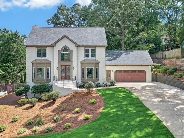 760 Bedford Oaks Drive , Marietta, GA 30068