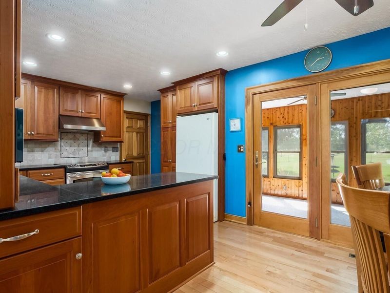 5161 Smothers Road, Westerville, OH 43081 Photo 8