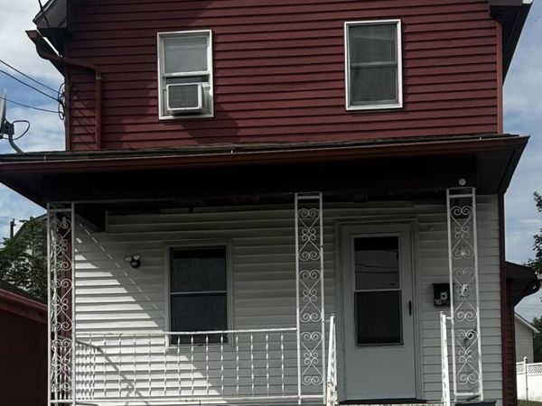 16 Charles Street, Nanticoke, PA 18634
