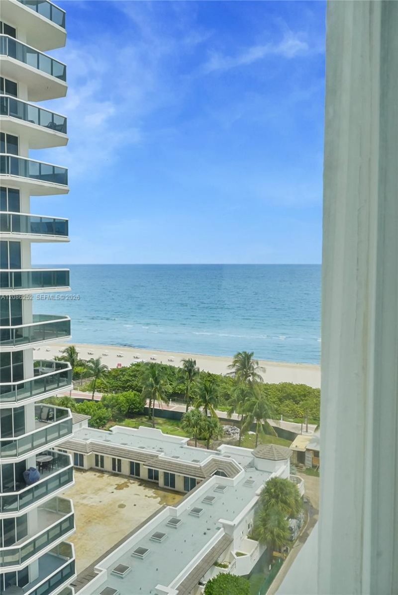 4747 Collins Ave, Unit 1008, Miami Beach, FL 33140 Photo