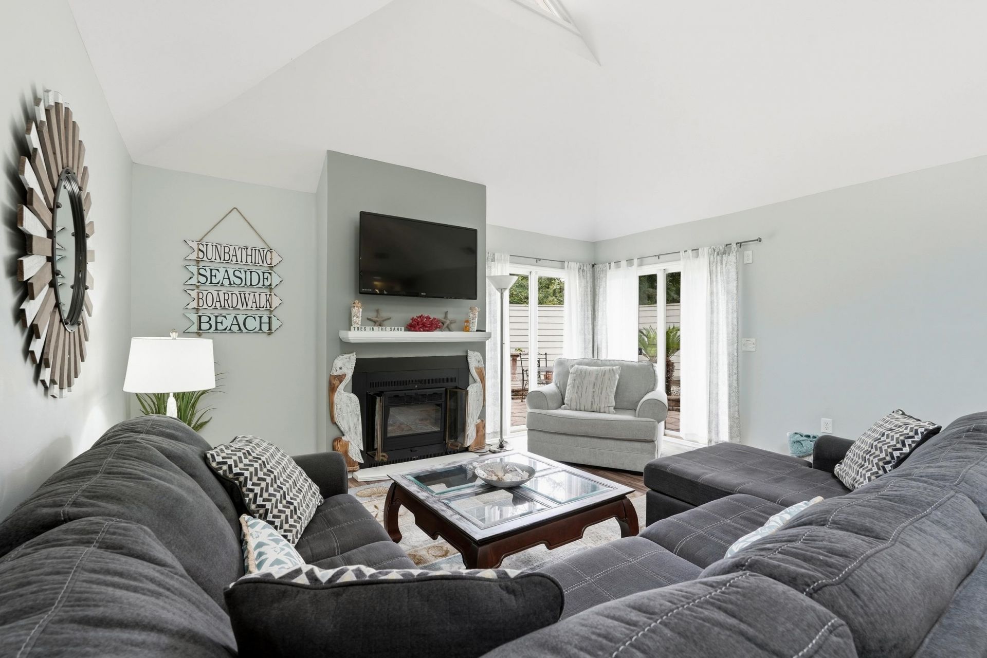 490 Ocean Creek Dr.  Photo 14