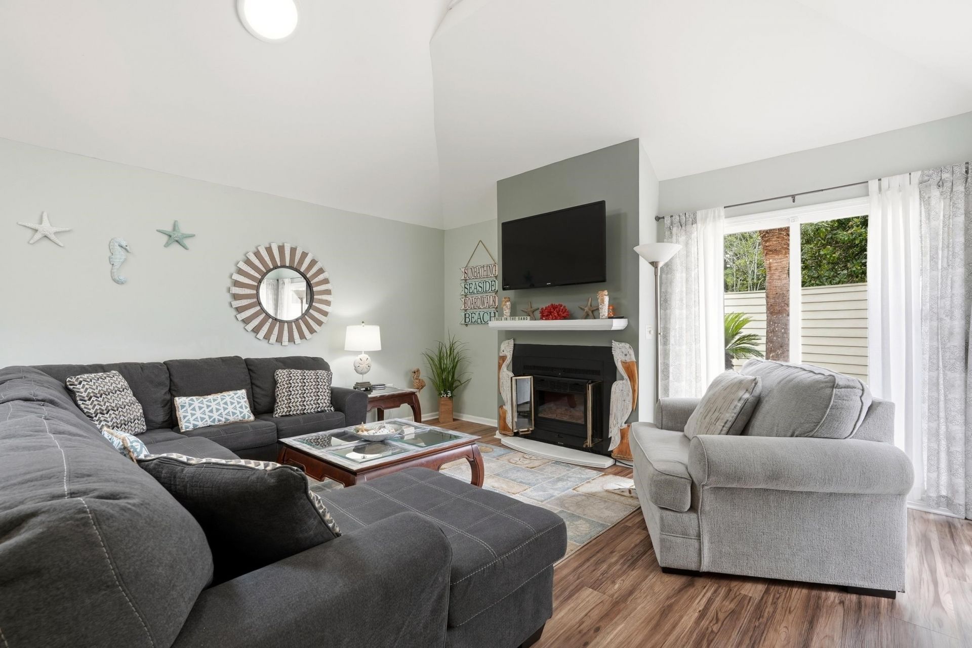 490 Ocean Creek Dr.  Photo 15