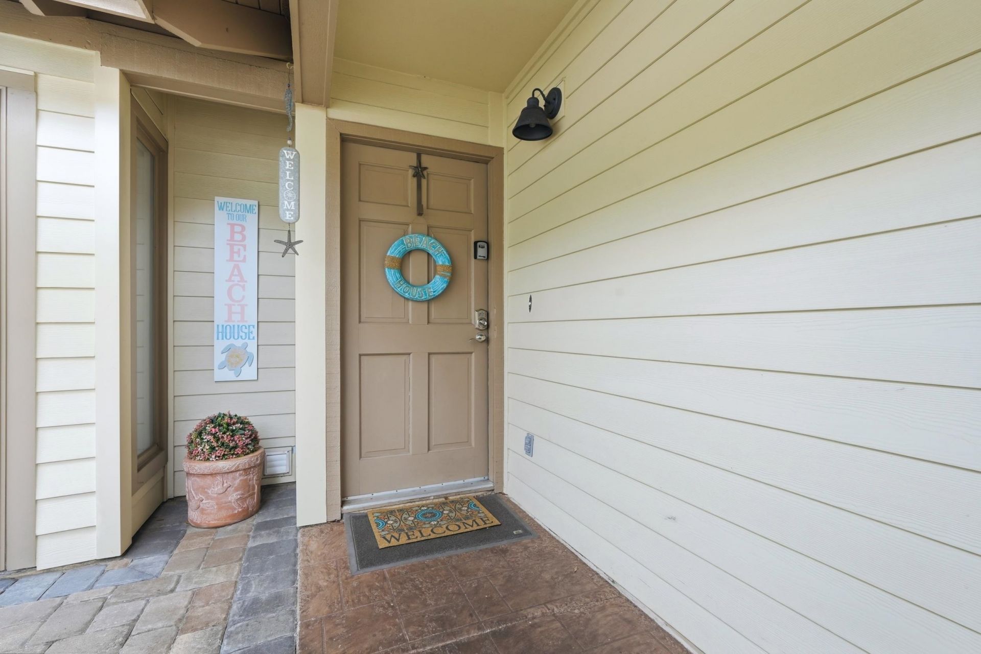 490 Ocean Creek Dr.  Photo 6