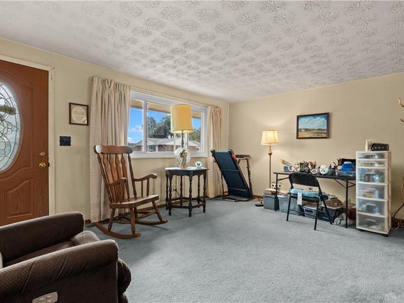 7845 Harshmanville Road, Huber Heights, OH 45424 Photo 9