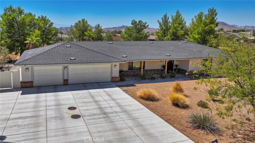 17170 Yucca Road, Apple Valley, CA 92307 Main Photo
