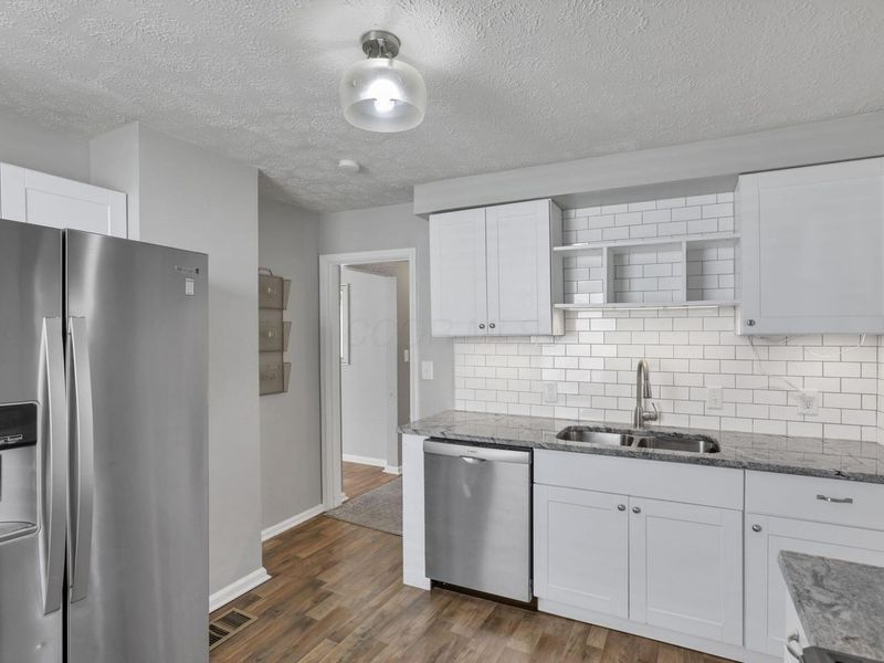 637 Northview Avenue, Columbus, OH 43219 Photo 8
