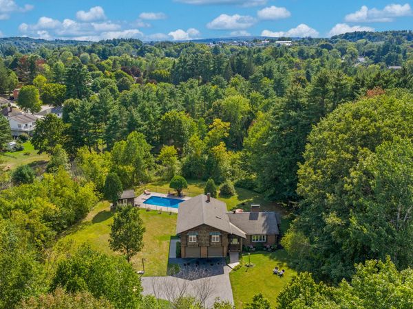 10 Bonnaille Avenue, Lewiston, ME 04240