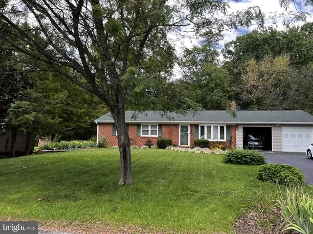 13860 EDGEWOOD DRIVE , WAYNESBORO, PA 17268