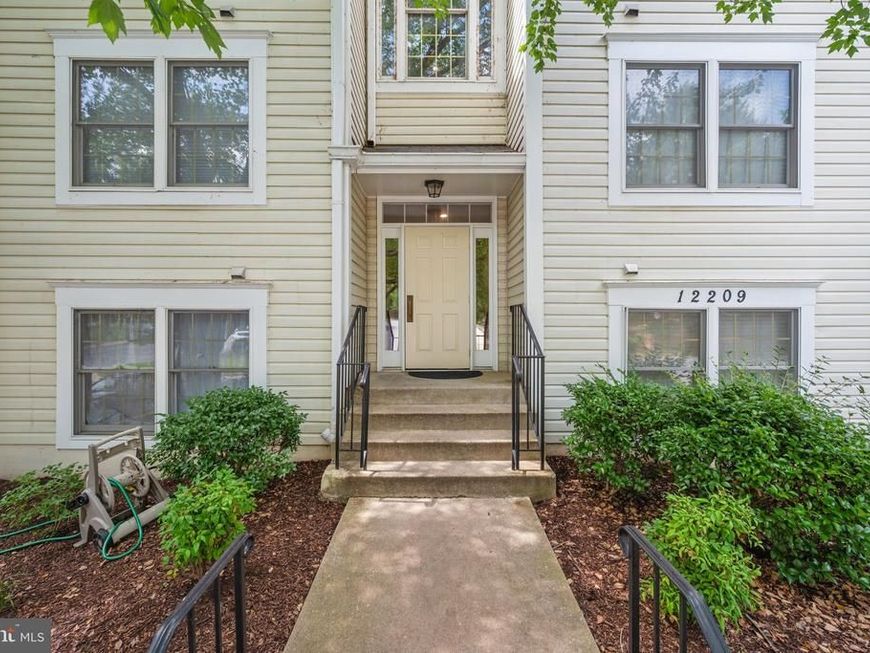 12209 Eagles Nest Court , Unit L, Germantown, MD 20874 Main Photo