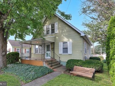 215 HOFFER STREET, MIDDLETOWN, PA 17057