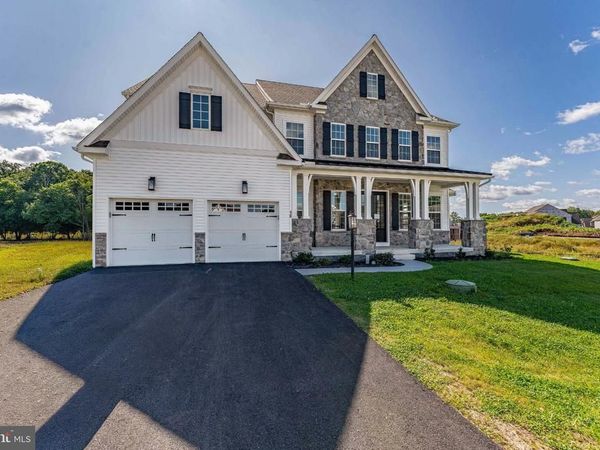 16 MCKNIGHT FARM LANE, GLENMOORE, PA 19343