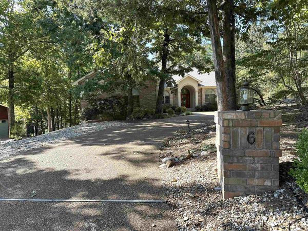 6 Cabrillear Lane, Hot Springs Village, AR 71909