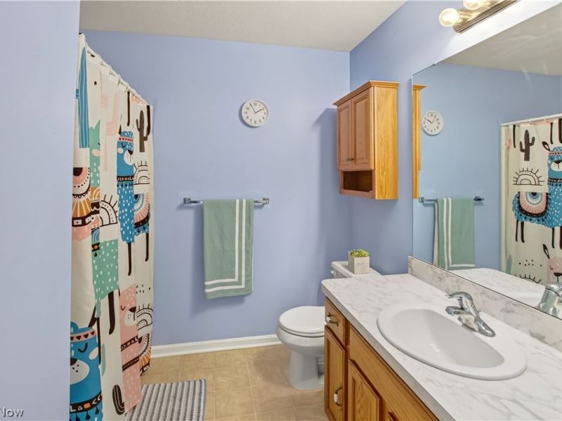 5166 Weatherstone Drive, North Ridgeville, OH 44039 Photo 27
