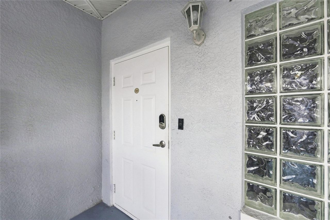 8423 Bernwood Cove Loop, Unit 410, Fort Myers, FL 33966 Photo