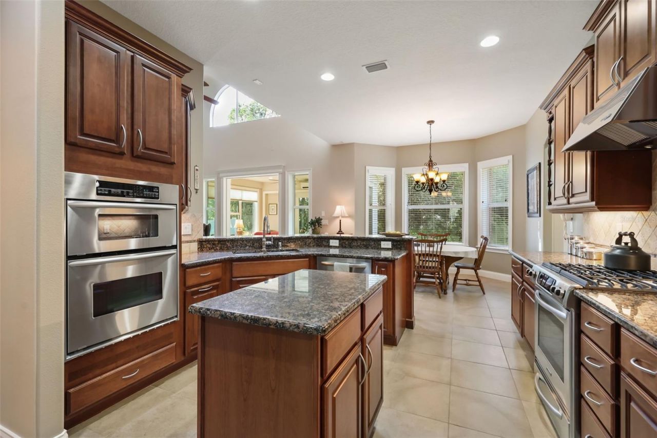 137 Petris Avenue, Oakland, FL 34760 Photo
