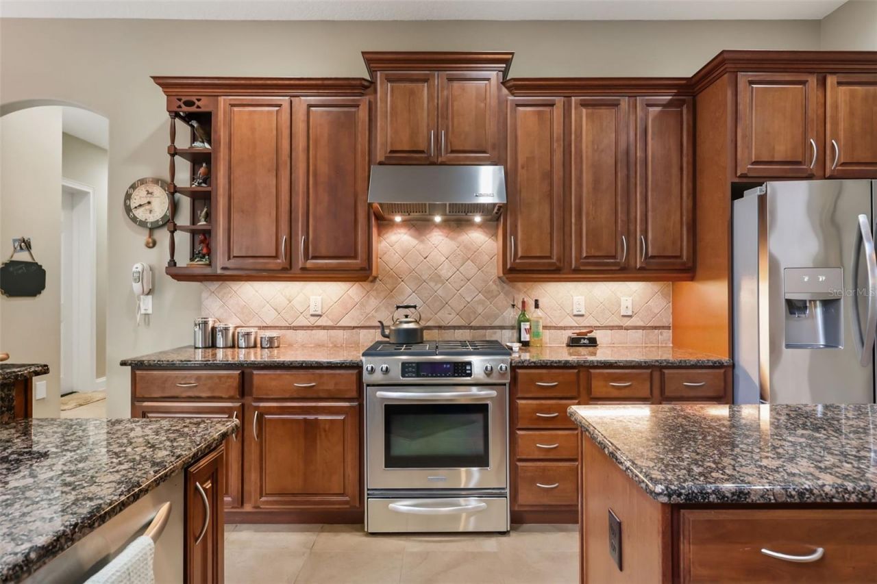 137 Petris Avenue, Oakland, FL 34760 Photo