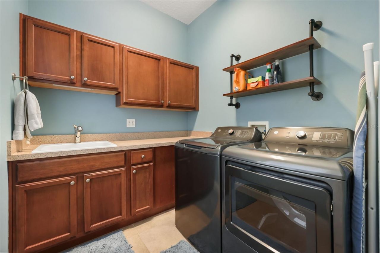 137 Petris Avenue, Oakland, FL 34760 Photo