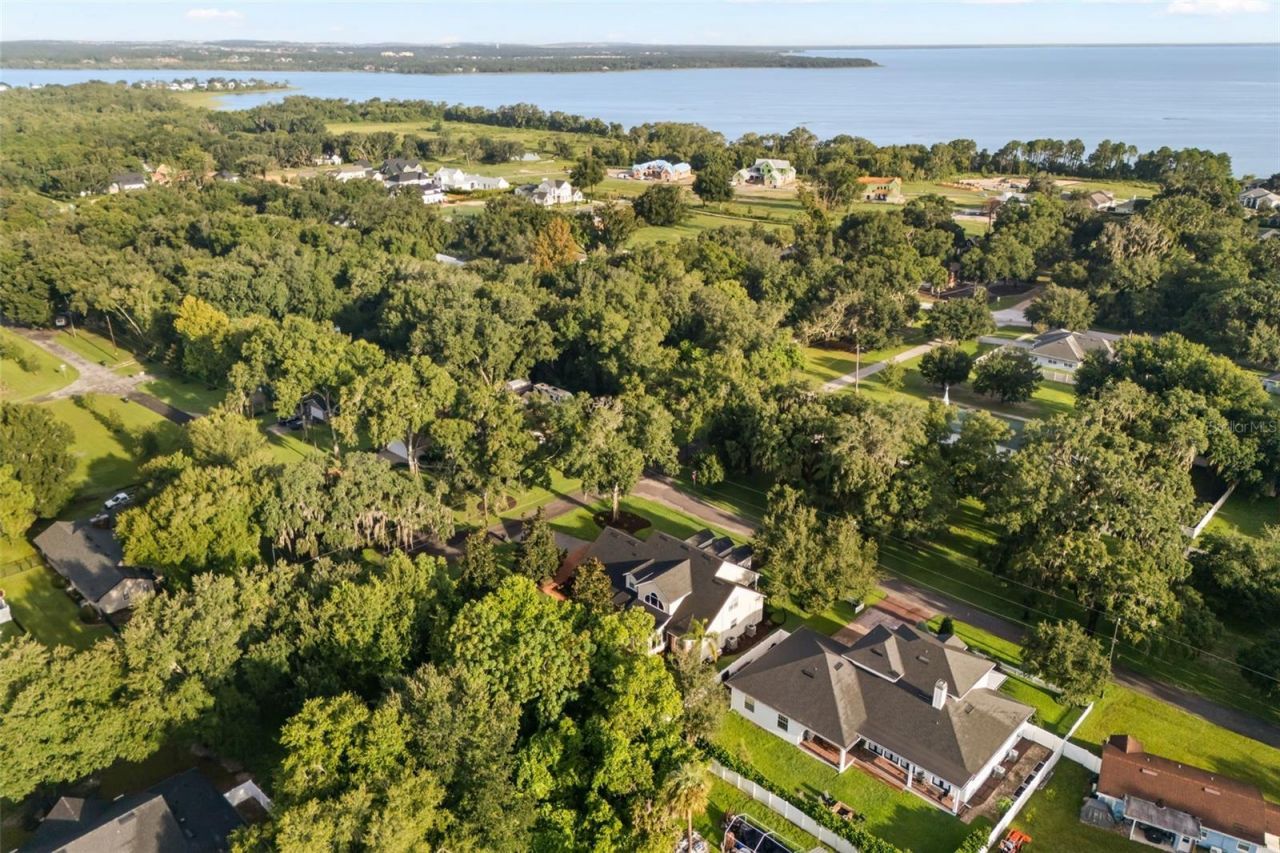 137 Petris Avenue, Oakland, FL 34760 Photo