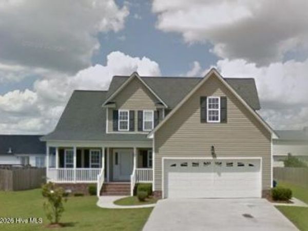 672 Grasmere Street , Winterville, NC 28590