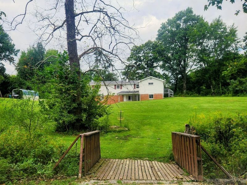 3509 Virginia Drive, Amelia, OH 45102 Photo 4