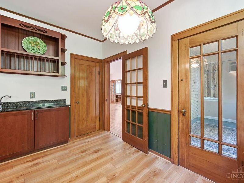 6235 Orchard Lane, Cincinnati, OH 45213 Photo 17