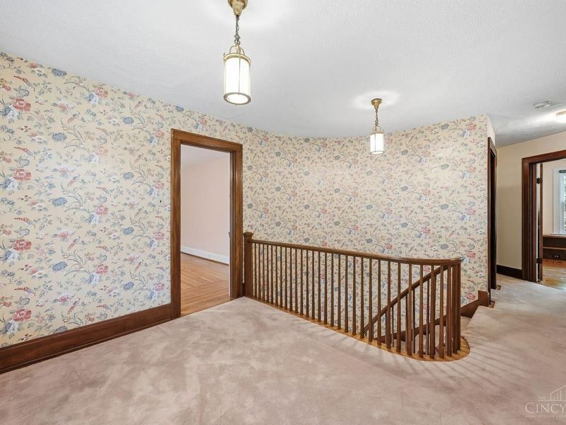 6235 Orchard Lane, Cincinnati, OH 45213 Photo 23