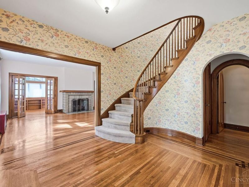 6235 Orchard Lane, Cincinnati, OH 45213 Photo 5