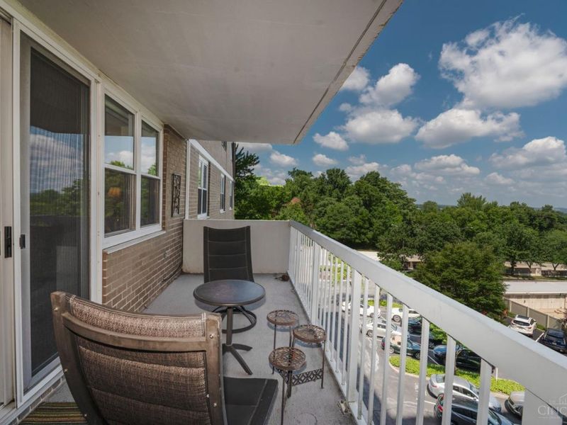 2444 Madison Road, Unit 507, Cincinnati, OH 45208 Photo 11