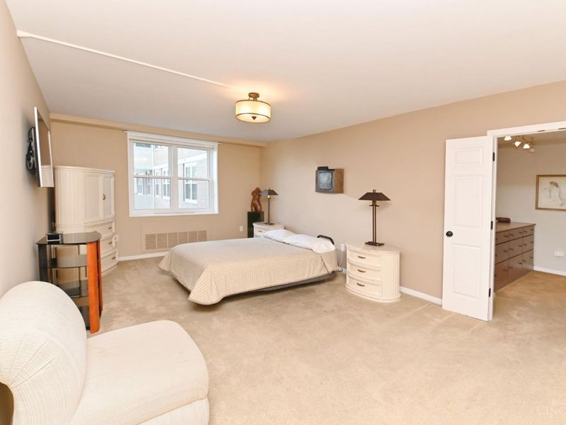 2444 Madison Road, Unit 507, Cincinnati, OH 45208 Photo 28