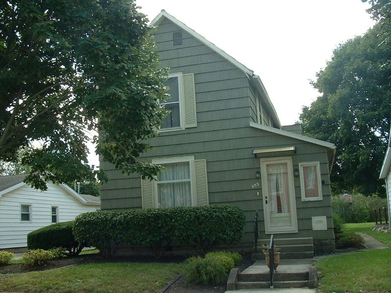 503 E Mechanic Street, Wapakoneta, OH 45895 Photo 1
